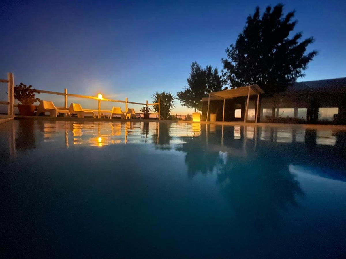 Monte Dos Pocos Hotel Алжустрел Екстериор снимка