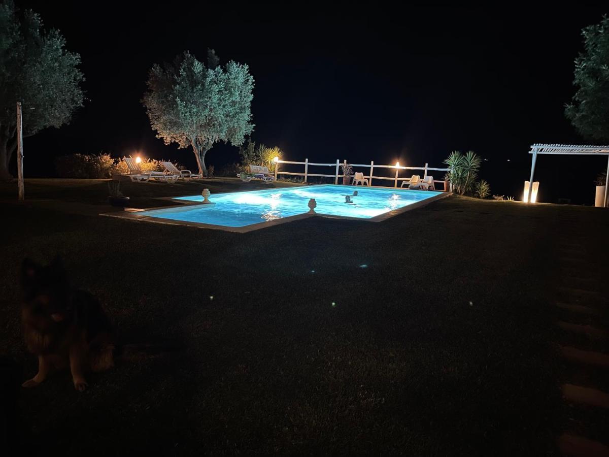 Monte Dos Pocos Hotel Алжустрел Екстериор снимка