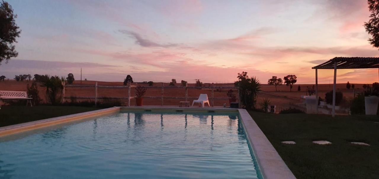 Monte Dos Pocos Hotel Алжустрел Екстериор снимка